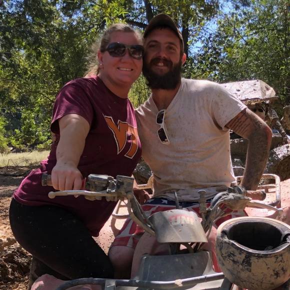 Meet your Posher, Christy - Picture 1 of 1